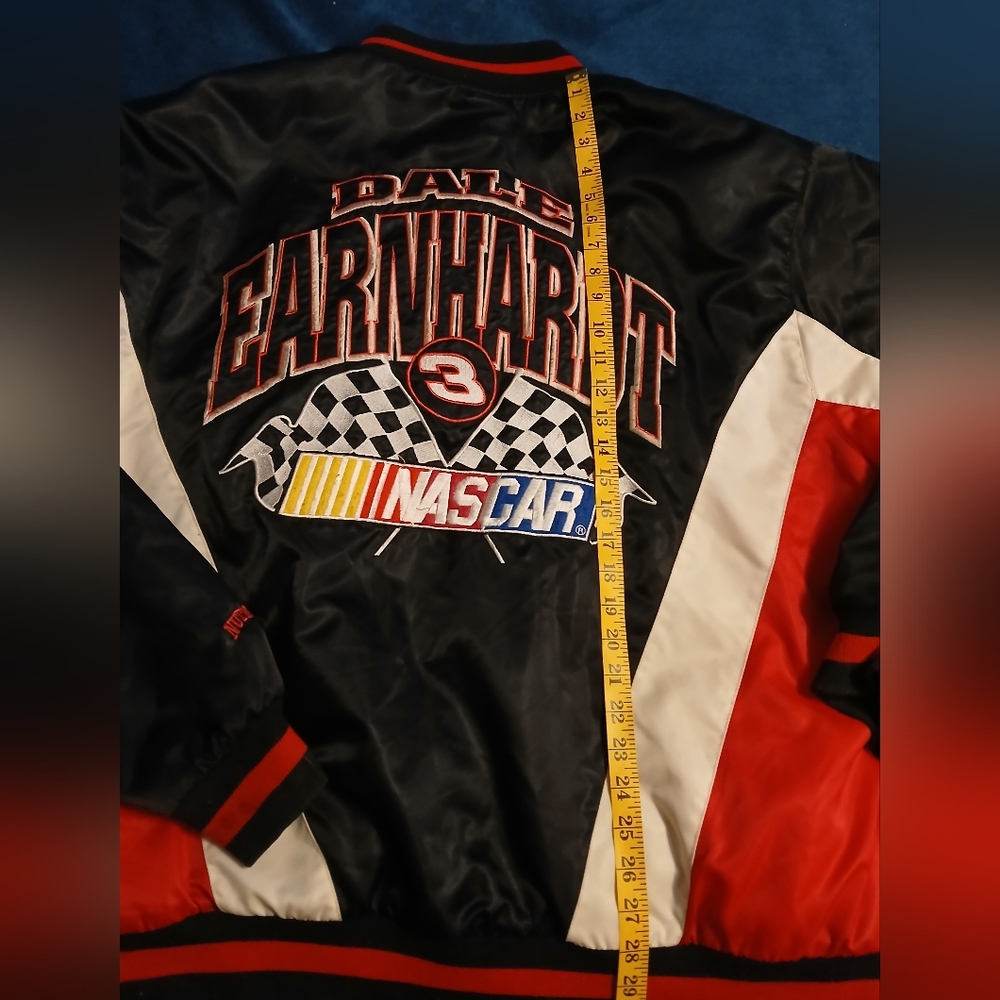 Black and Red NASCAR Jacket. Dale Earnhardt Senior #3. Mens 2xL - Picture 4 of 6